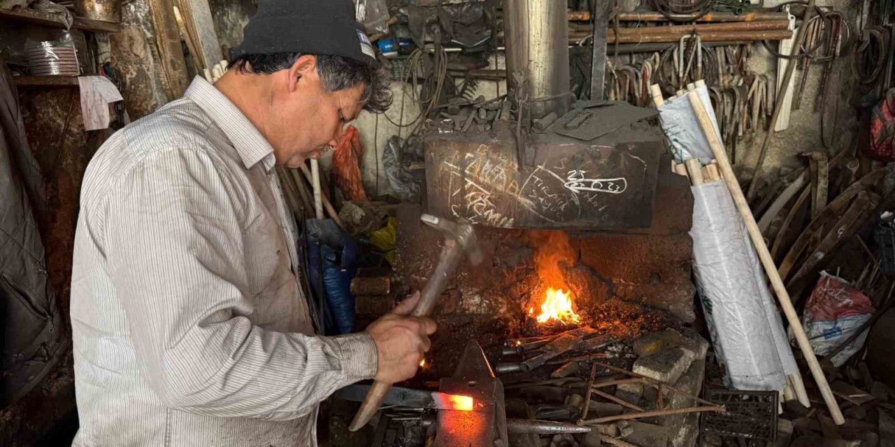 Silifke’de Demircilik Mesleği Yok Olmak Üzere