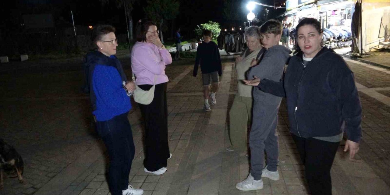 Turizm Merkezinde Esnafın Karanlık Yol Sitemi