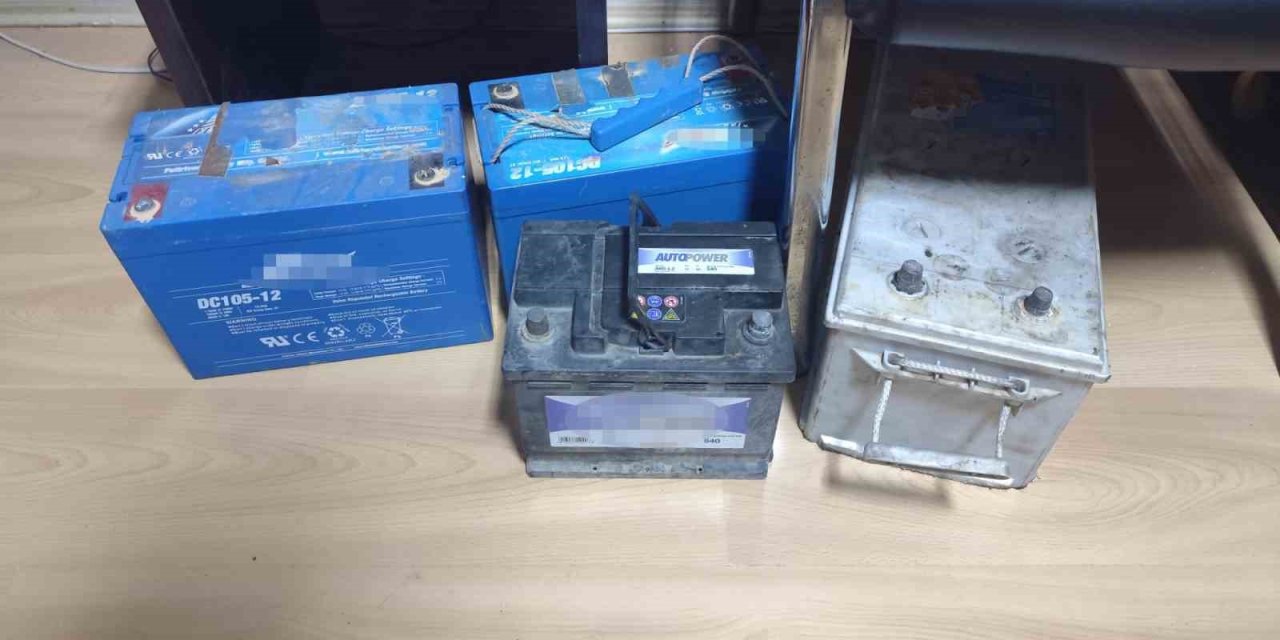 Aynı Gün 6 Araçtan Akü Çalan Şüpheliler Yakalandı