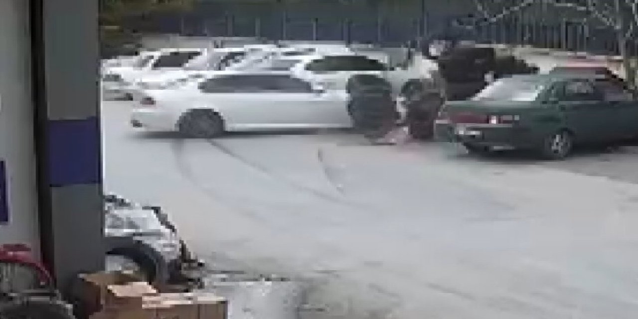 Drift Atan, Hızlı Gelen Kaza Yapıyor