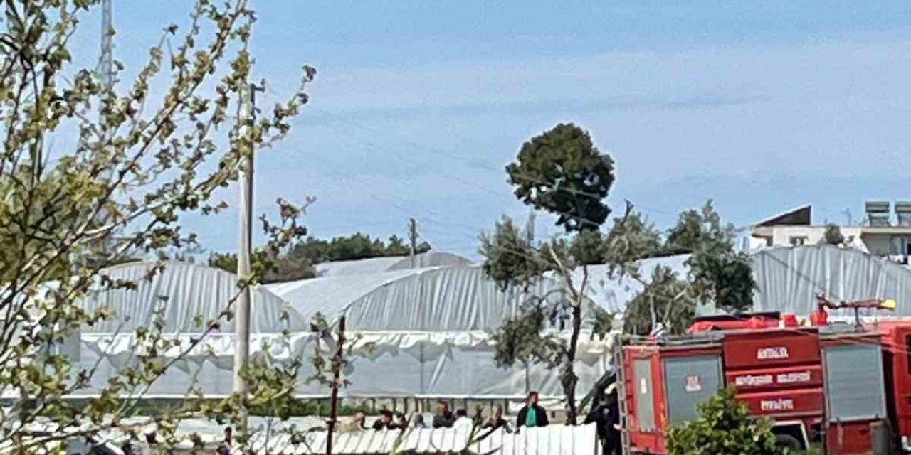 Aksu’da Traktör Dereye Devrildi Sürücü  Hayatını Kaybetti