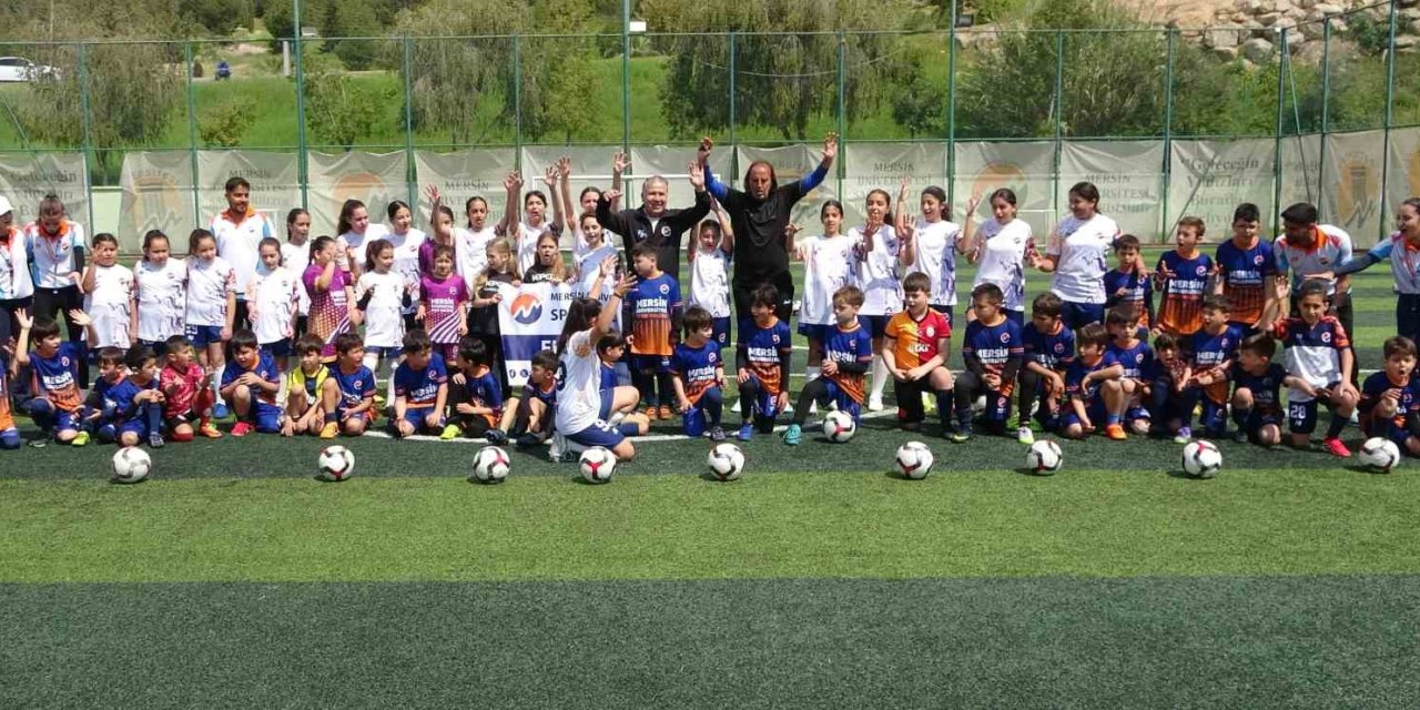 Mersin Üniversitesi’nde Yüzlerce Çocuk Ve Genç, Dijital Bağımlılıktan Uzak Sporla Yetişiyor