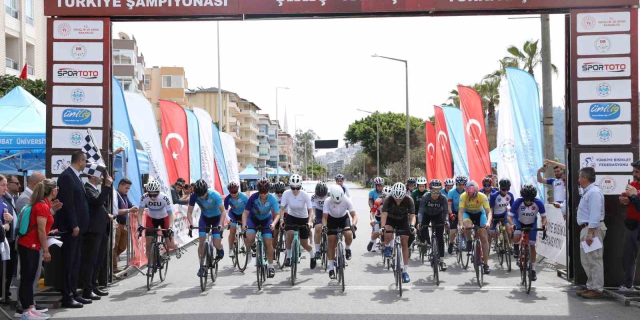 Alanya’da Ünilig Yol Ve Dağ Bisikleti Türkiye Şampiyonası Başladı