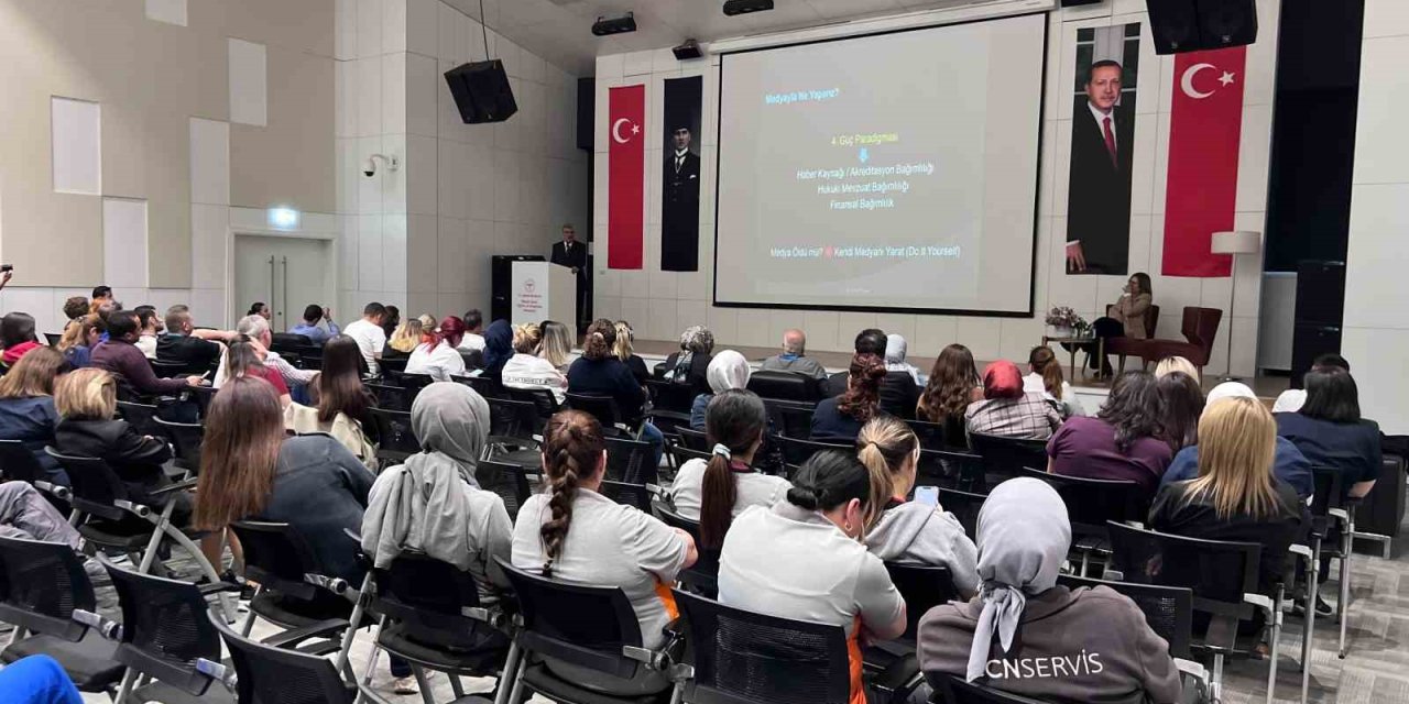 Mersin Şehir Hastanesinde Sağlık Okuryazarlığı Paneli Düzenlendi