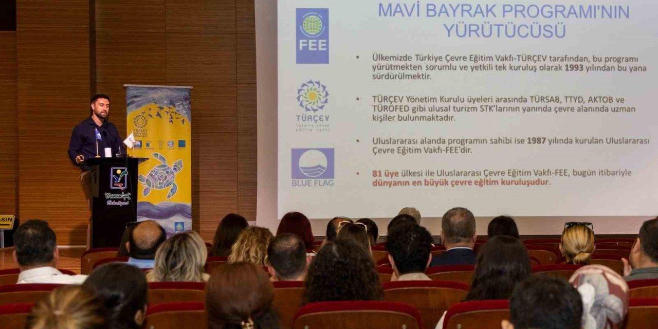 Manavgat’ta Turizm Sezonu Öncesi Mavi Bayrak Bilgilendirme Toplantısı