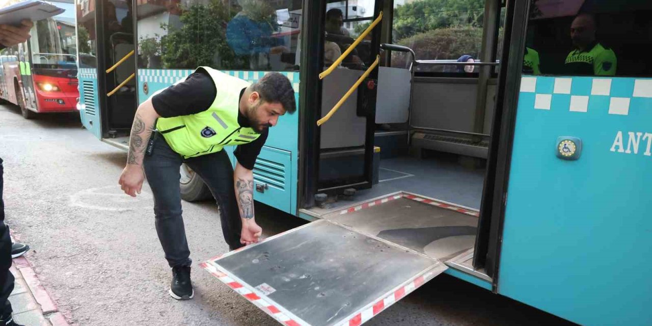 Büyükşehir’den Toplu Ulaşım Araçlarına Yönelik Denetim