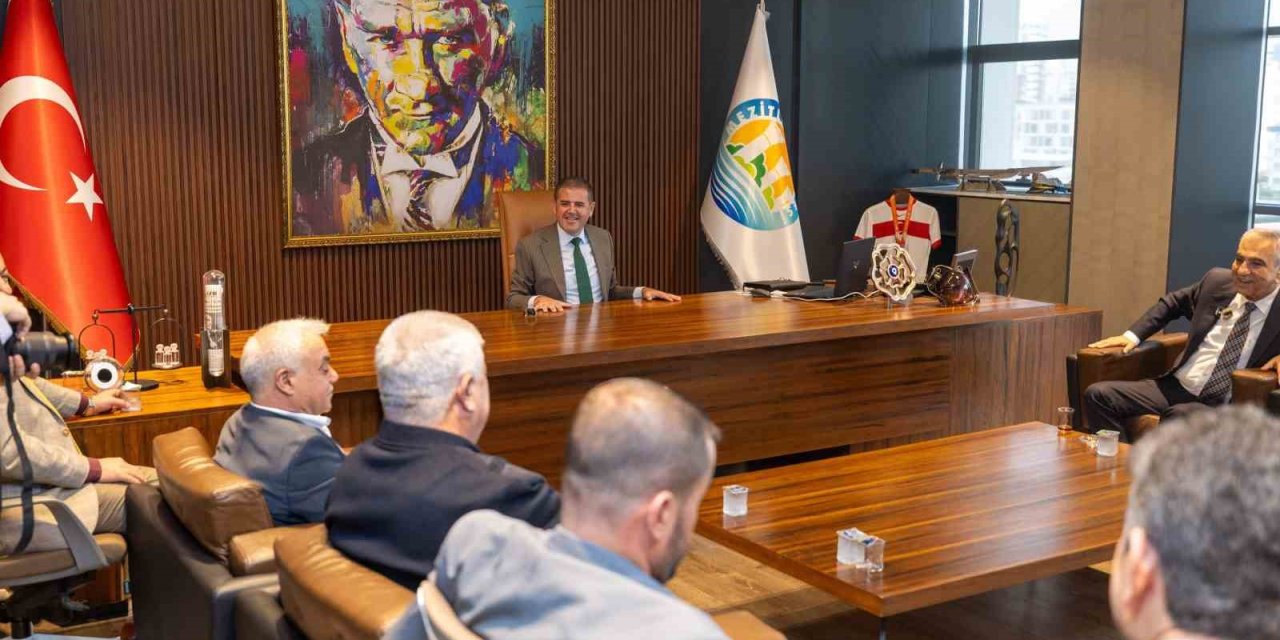 Mezitli’de Esnafla Belediye El Ele Ekonomi İçin Buluştu