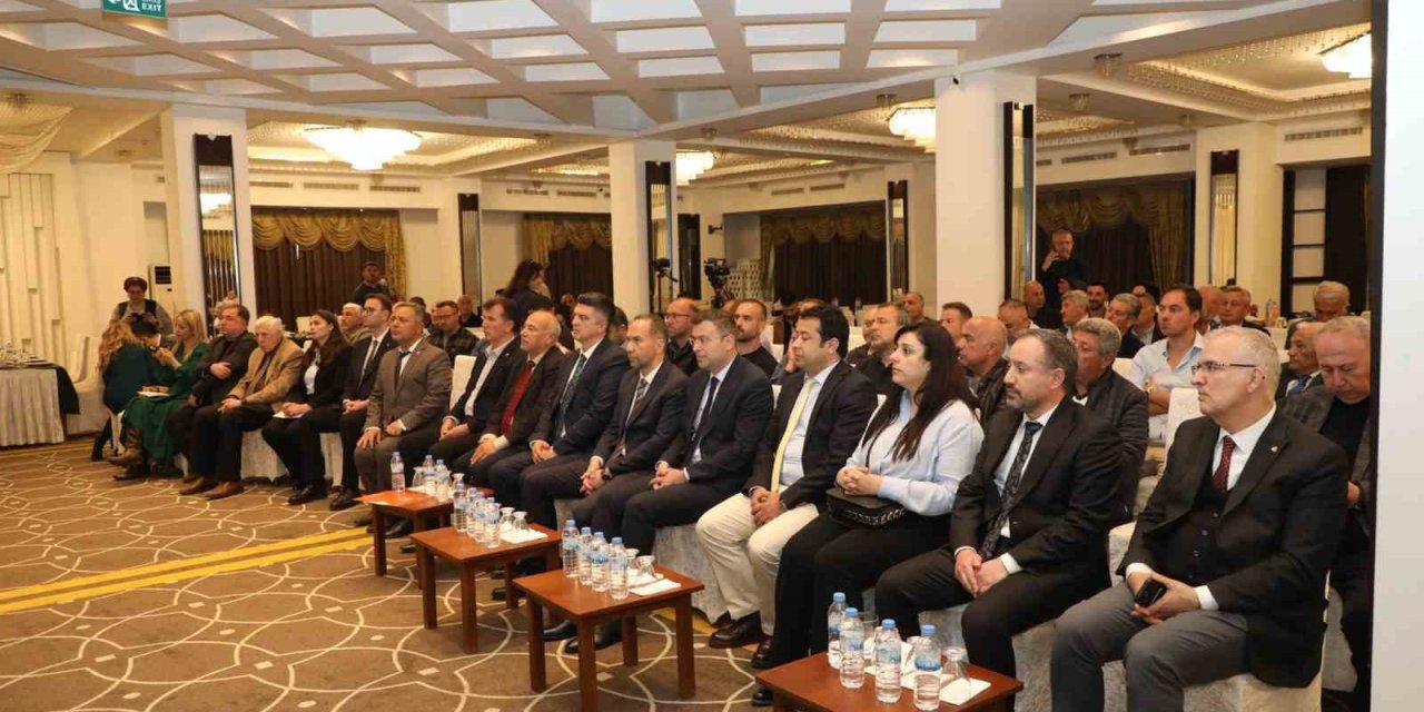 Niğde’de Elma Üreticileri Buluştu