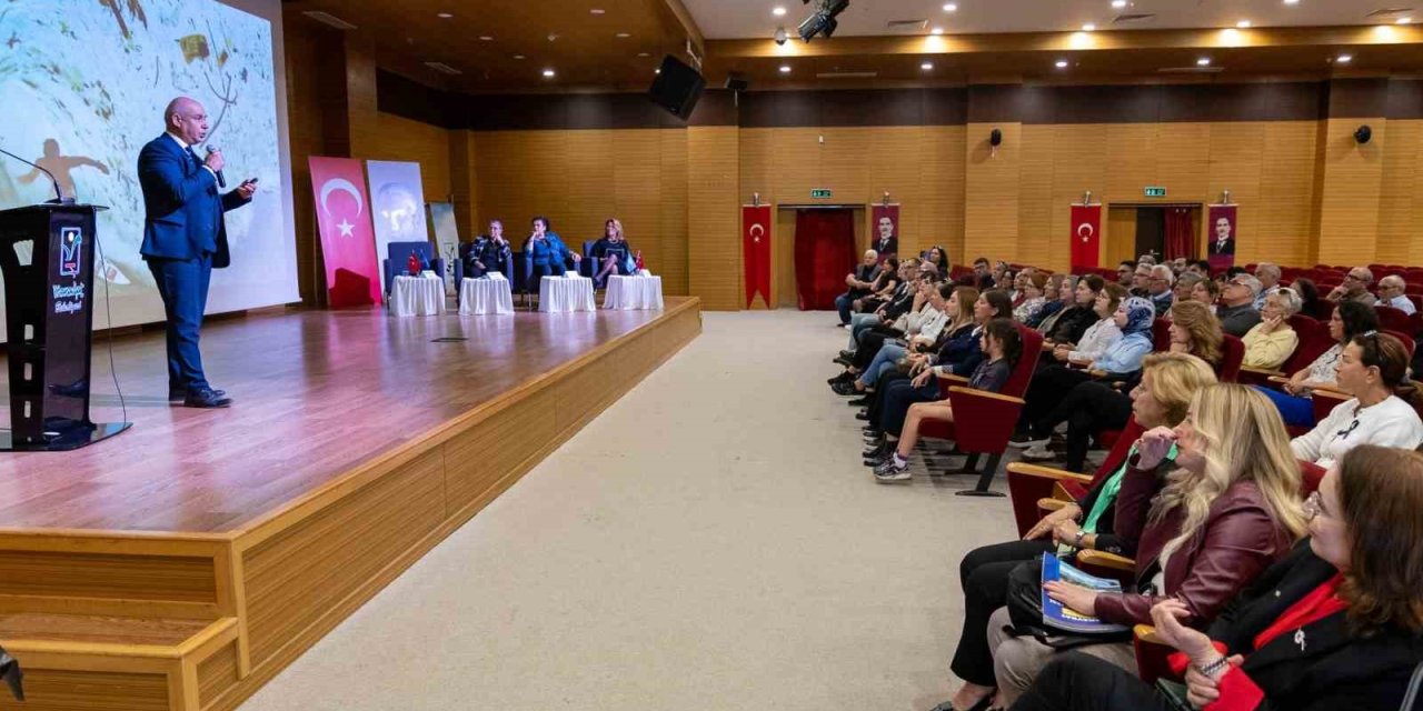 Manavgat’ta "çevreye Katkı, Aile Bütçemize Katkı" Etkinliği Düzenlendi