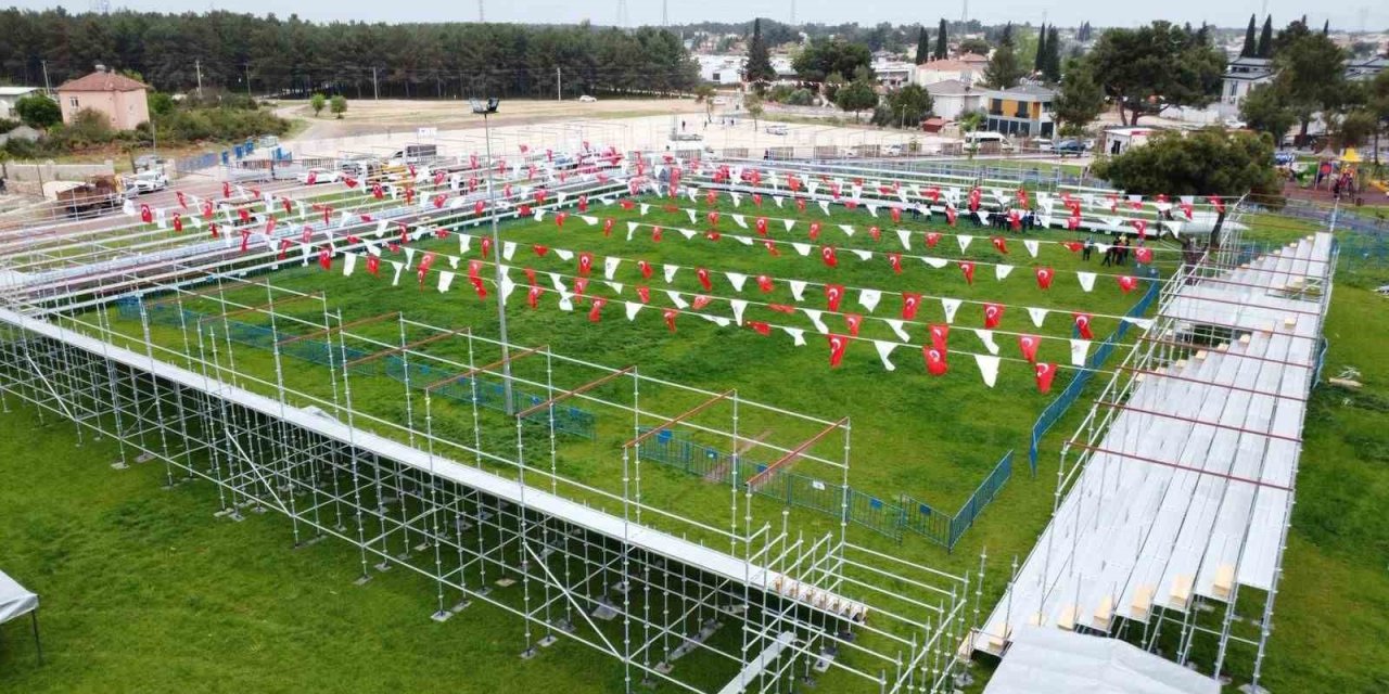 Kepez’de 12 Yıl Aradan Sonra Er Meydanı Kuruluyor: Kırkpınar’ın Başpehlivanları Dualı Çayırda Buluşuyor