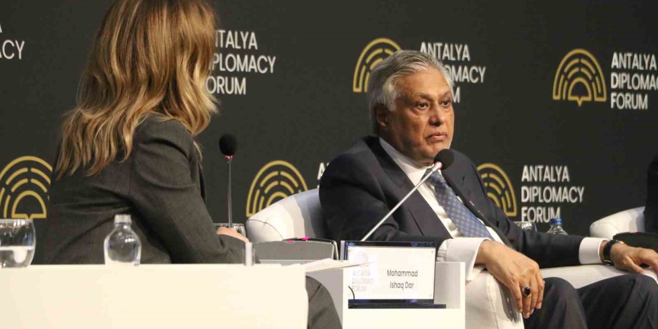 Antalya Diplomasi Forumu’nun Güney Asya Oturumunda "hürmüz Boğazı" Mesajı