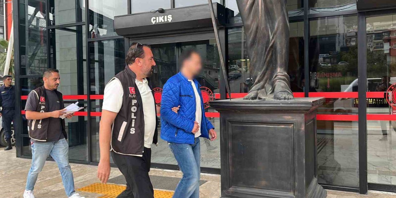 Alanya’da Sosyal Medyadan Cumhurbaşkanına Hakaret Eden Şahıs Tutuklandı