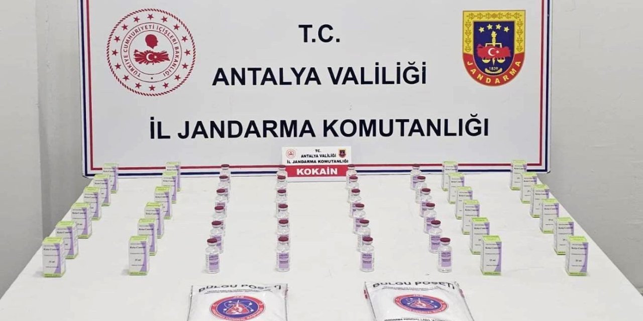 Antalya’da Uyuşturucu Operasyonu: 1 Kilo 200 Gram Kokain Ele Geçirildi