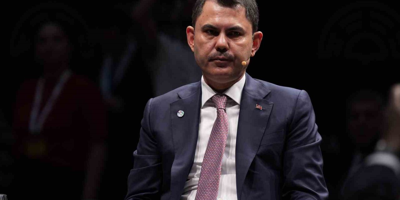 Bakan Kurum: "fosil Yakıtlardan Uzaklaşmak Zorundayız"