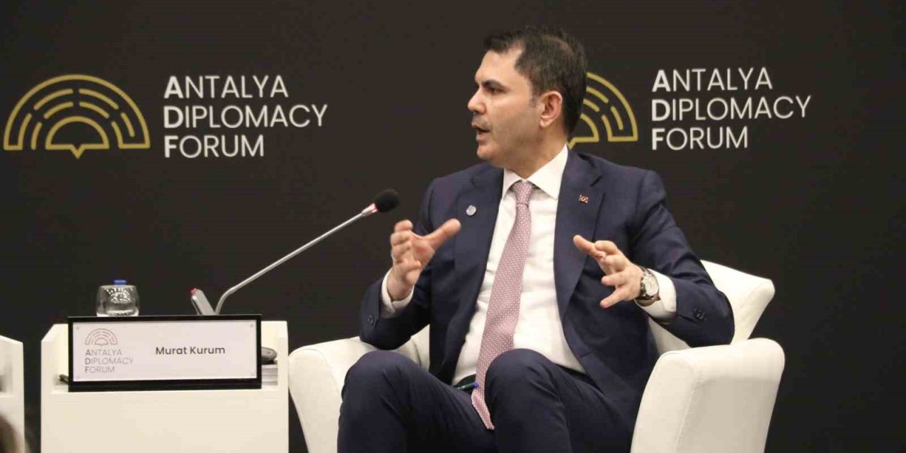 Bakan Murat Kurum’dan Yeniden İnşa İçin Türkiye’den Küresel Seferberlik Mesajı