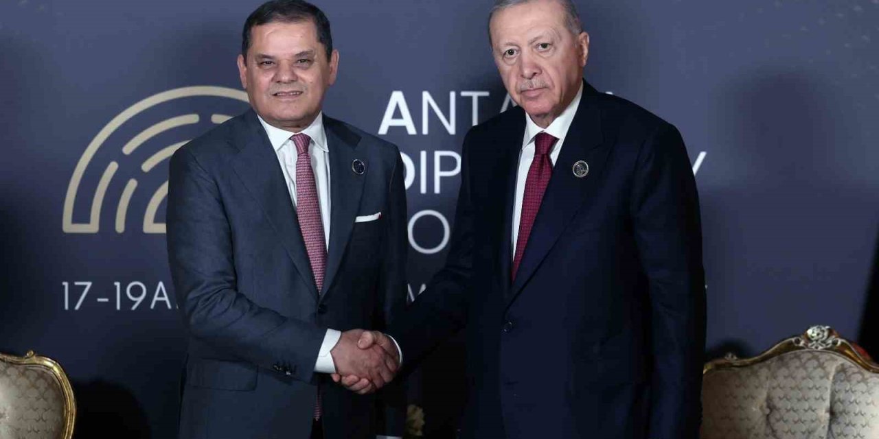 Cumhurbaşkanı Erdoğan, Libya Milli Birlik Hükümeti Başbakanı Abdülhamid Dibeybe İle Bir Araya Geldi