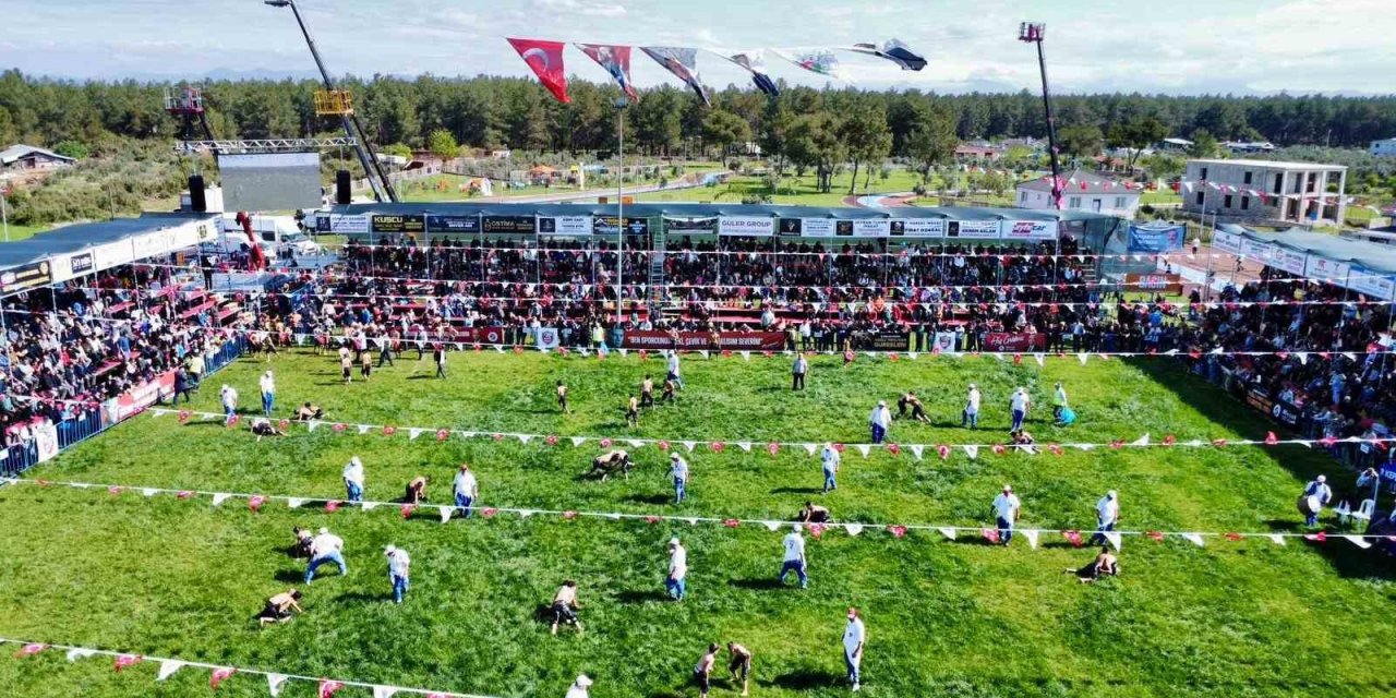 Kepez’de Pehlivanlar Dualı Çayıra Çıktı