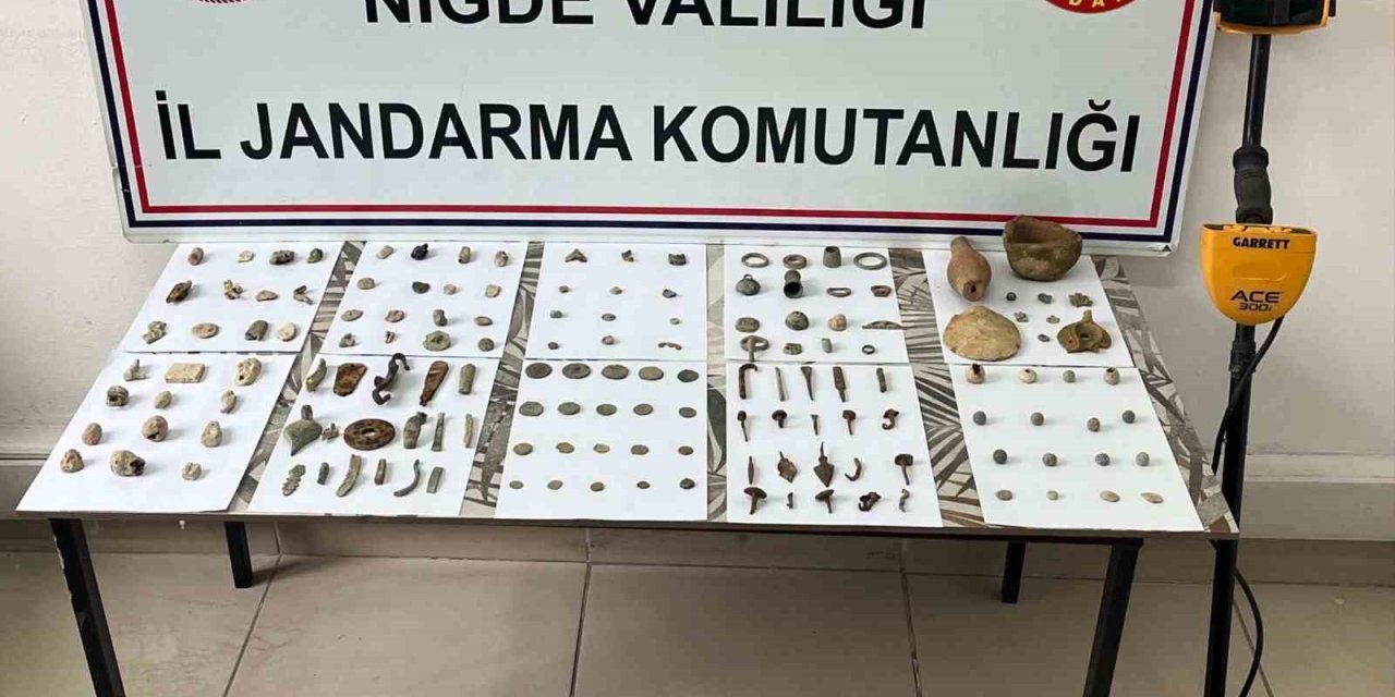 Niğde’de ’anadolu Mirası’ Operasyonu: 145 Tarihi Eser Ele Geçirildi