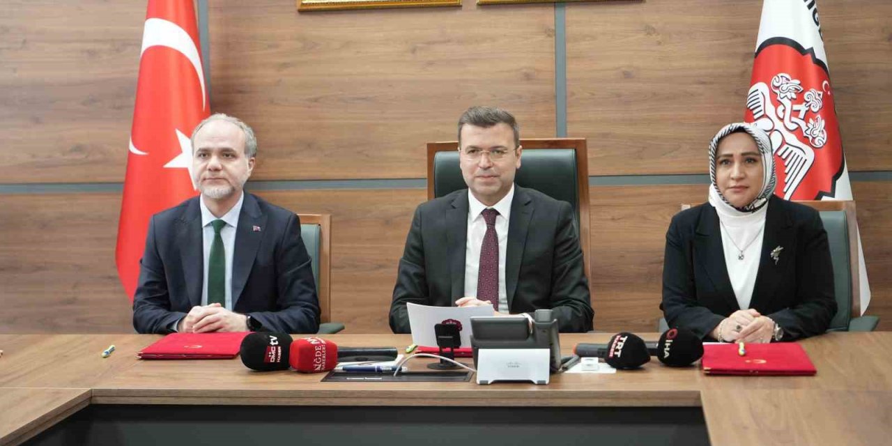 Niğde’de Akran Nezaketi Ve Aile İçi İletişim İçin Kurumlardan Güç Birliği