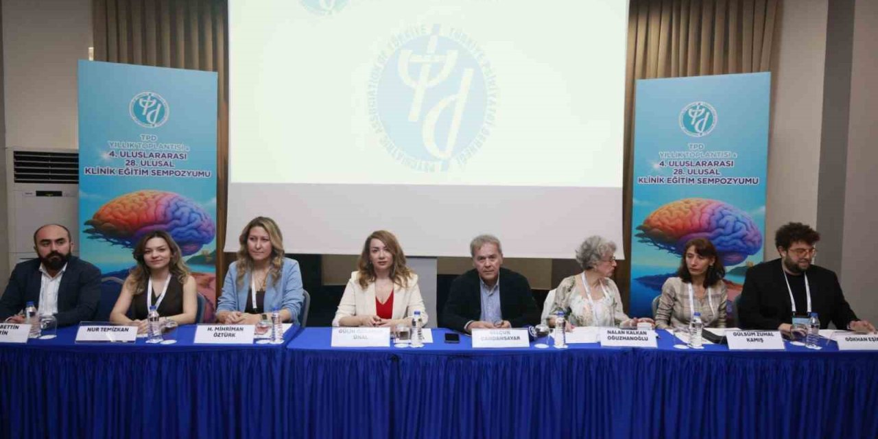 Şiddetin Görünür Hale Gelip Normalleşmesi Çocuk Ve Gençleri Olumsuz Etkiliyor