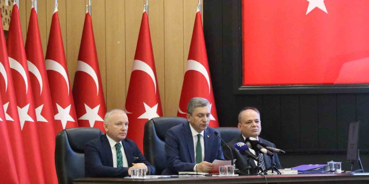 Antalya’da 192 Milyar Tl’lik 458 Proje Yürütülüyor