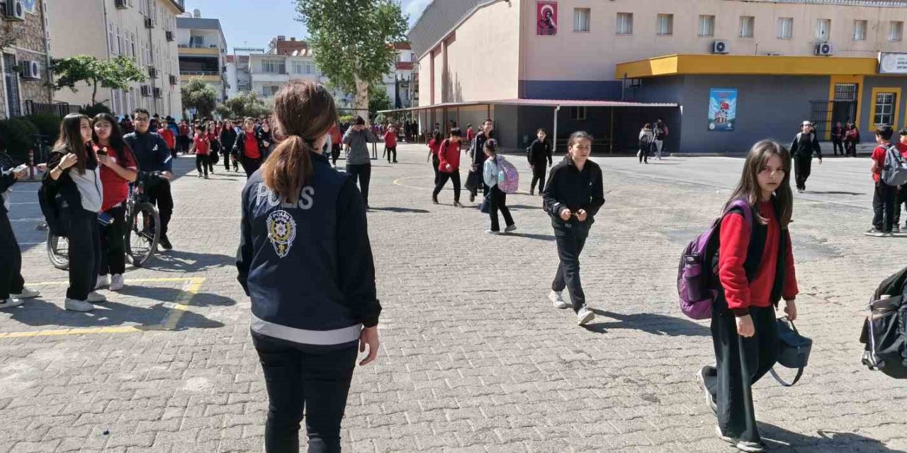 Mersin’deki Okullarda Güvenlik Önlemleri Alındı, Veliler Memnun Kaldı