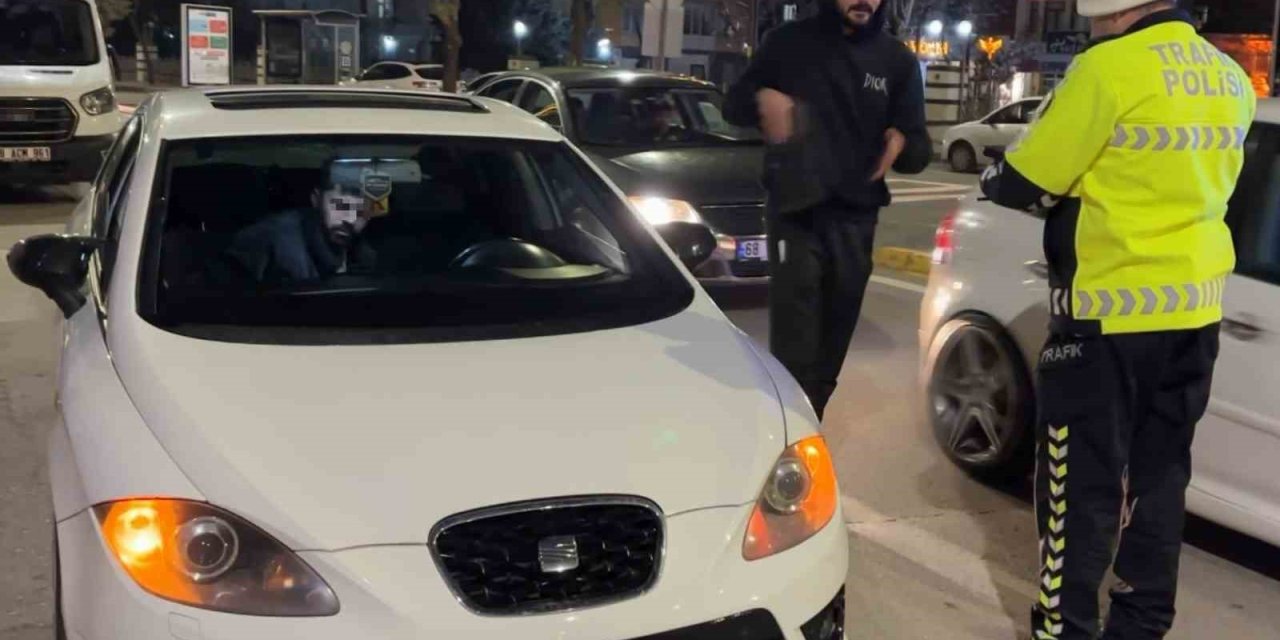 Ön Plakası Takılı Olmayan Araç Sürücüsüne 4 Bin Lira Ceza