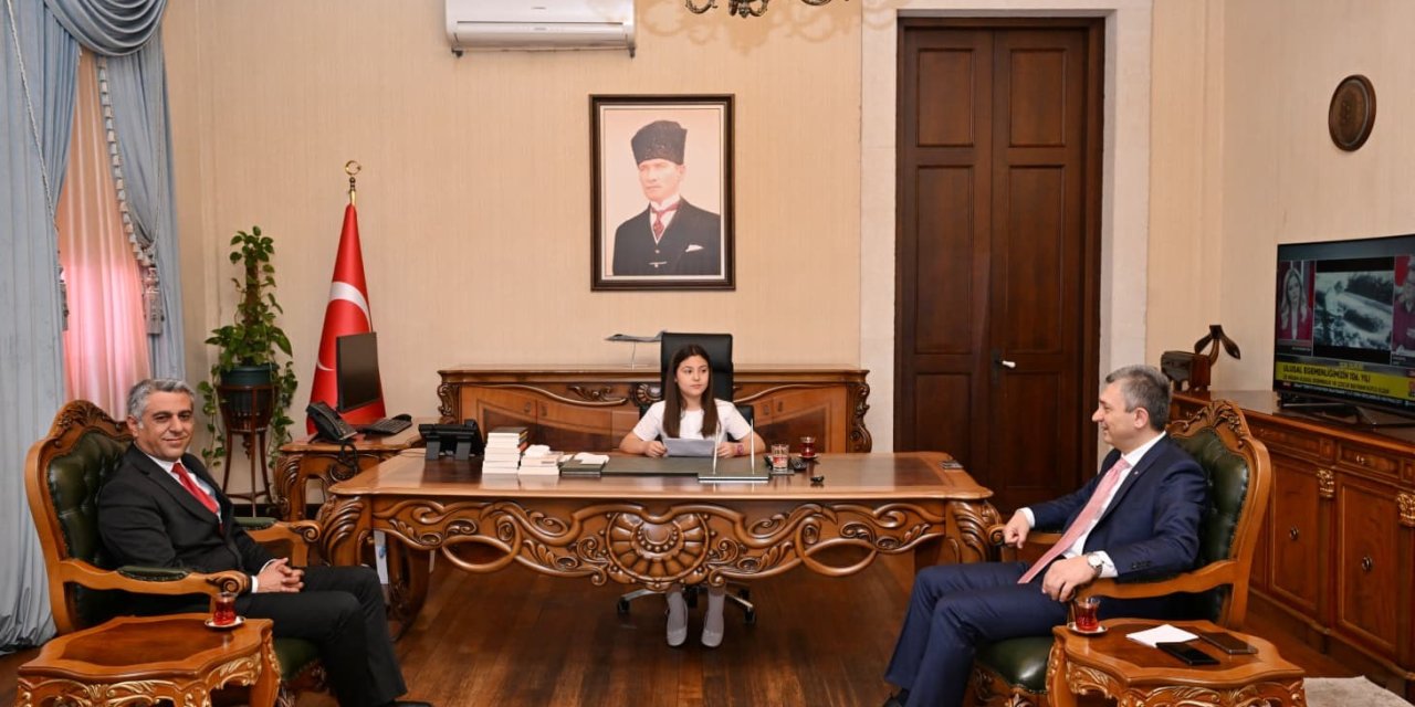 Valilik Makamını Temsili Devralan Nazenin: "savaşların Değil Oyunların Konuşulduğu Bir Gelecek İçin Barış Çağrımızı Yineliyoruz"