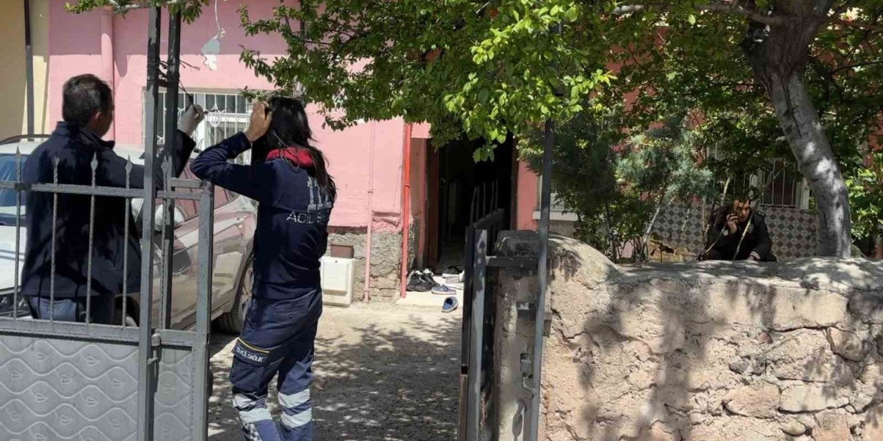 Aksaray’da Yaşlı Adam Karısını Evde Ölü Buldu