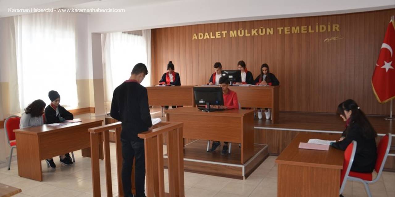 Öğrenciler Adaleti Mahkeme Salonunda Öğrenecekler!