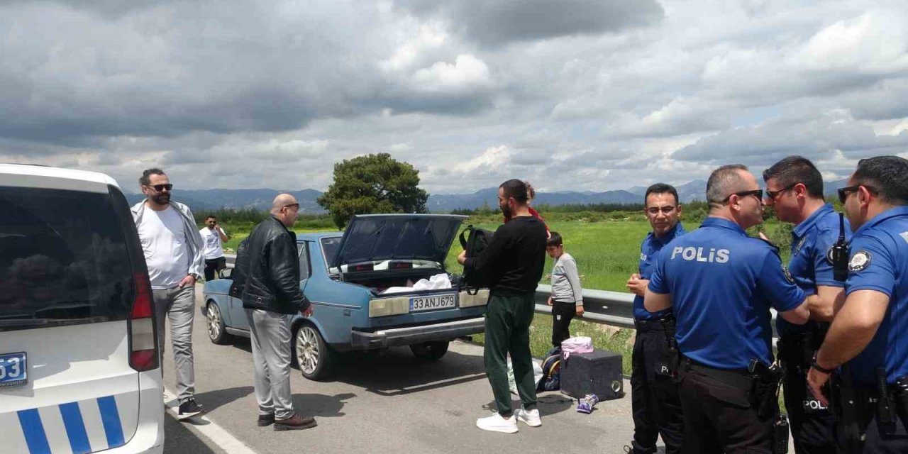 Mersin’de Bıçaklanarak Öldürülen Kadının Katil Zanlısı Kocası Antalya’da 20 Kilometrelik Kovalamacayla Yakalandı