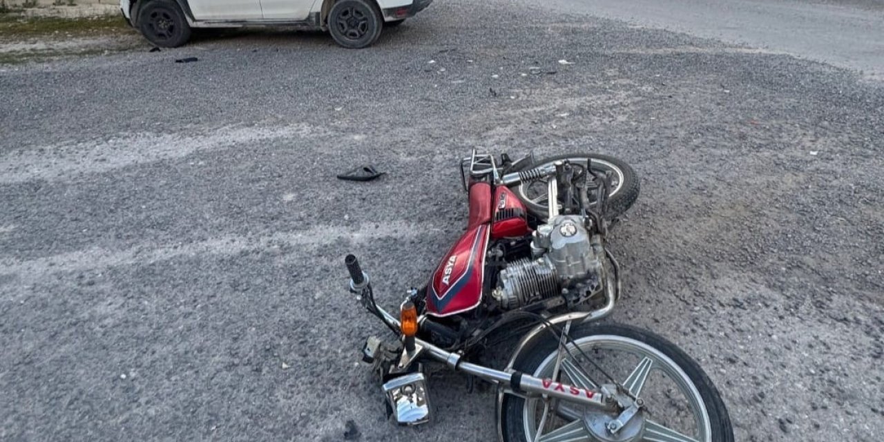 Karapınar’da Motosiklet İle Otomobil Çarpıştı: 1 Yaralı