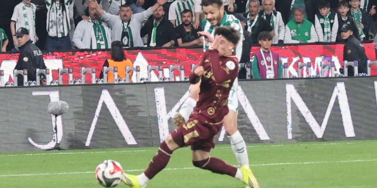 Trendyol Süper Lig: Konyaspor: 2 - Trabzonspor: 1 (maç Sonucu)