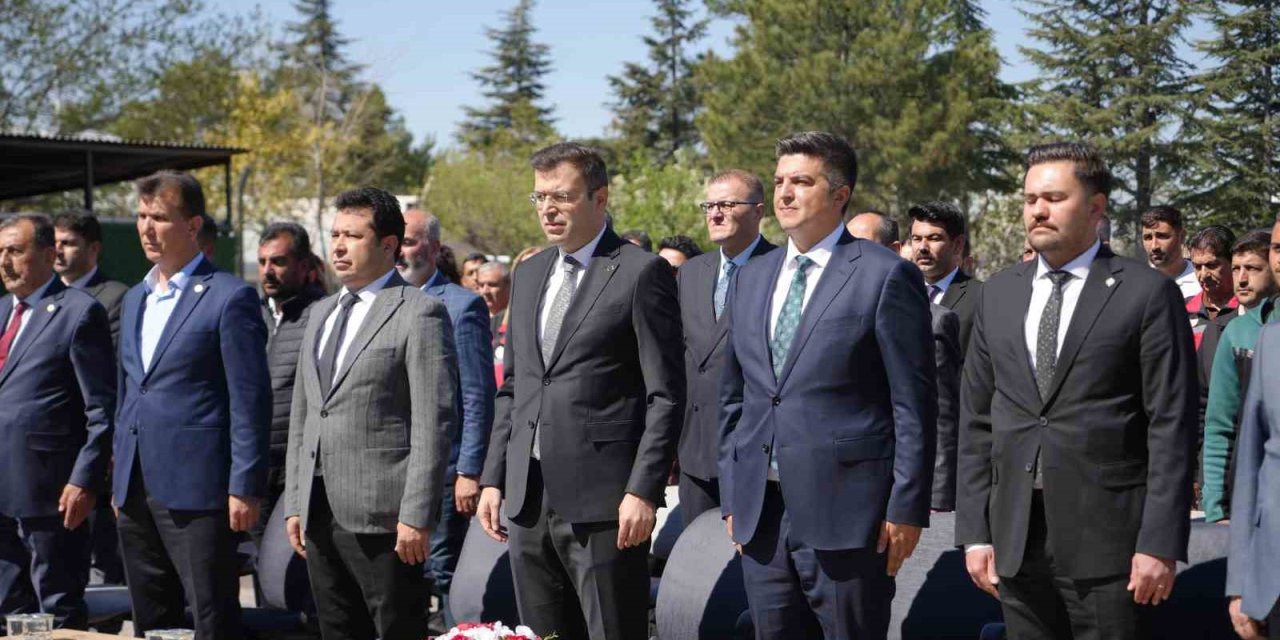 Niğde’de Üreticilere Tohum Ve Çilek Fidesi Desteği: 522 Üreticiye Dağıtım Yapıldı