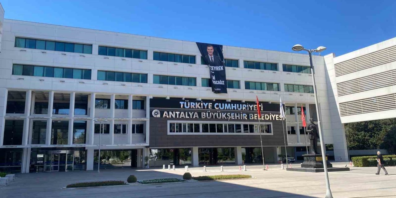 Antalya Büyükşehir Belediyesine Yönelik Yeni Operasyon: 34 Gözaltı Kararı