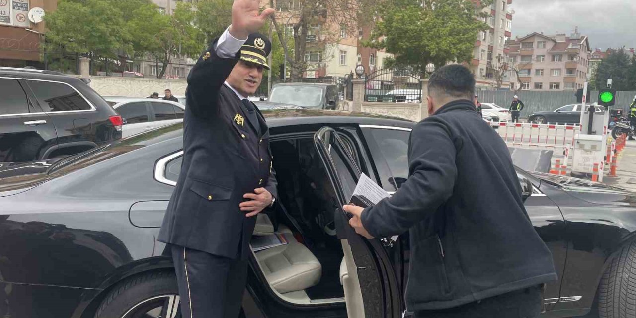 Ankara Emniyet Müdürlüğü Görevine Atanan Maksut Yüksek, Konya’ya Veda Etti