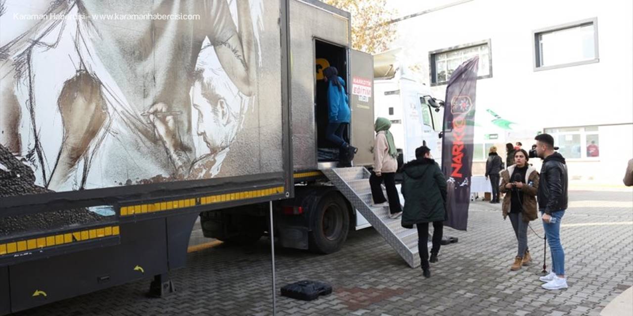 Konya'ya Gelen Narkotik Eğitim Tırı'nda Öğrencilere Uyuşturucunun Zararları Anlatıldı