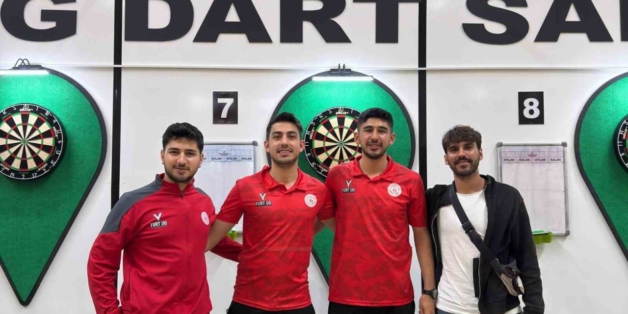 Niğdeli Sporcu Dart Bölge Turnuvası’nda Dördüncü Oldu