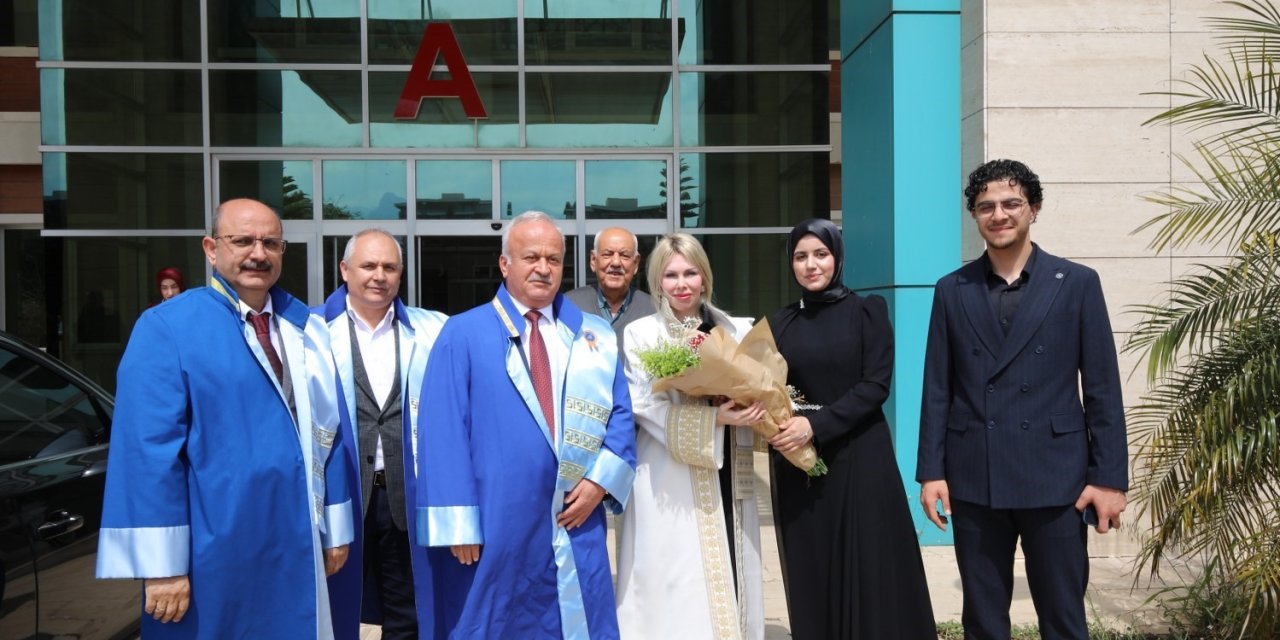 Akdeniz Üniversitesi’nde Mezuniyet Coşkusu İlahiyat Fakültesi İle Başladı