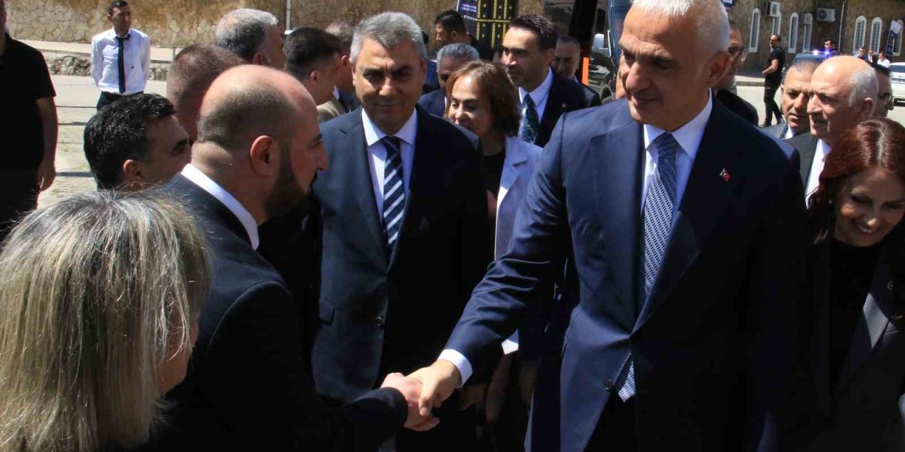 Bakan Ersoy: "mersin, Yaşayan Bir Kültür Hazinesidir"