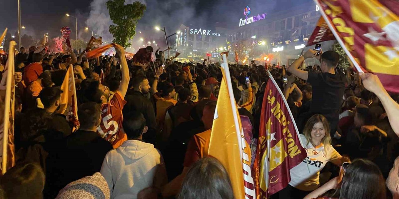 Galatasaray’ın Şampiyonluğu Konya’da Coşkuyla Kutlandı