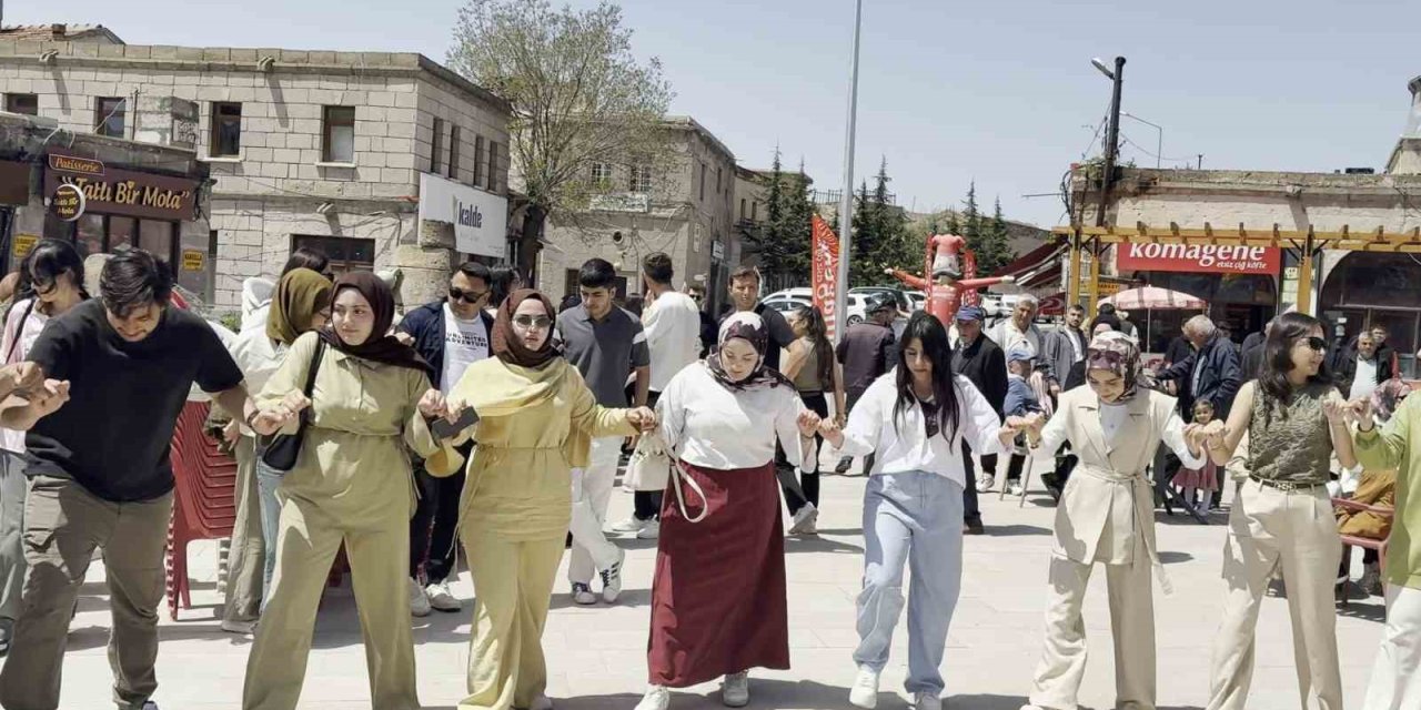 Aksaray’da Hıdrellez Şenliklerle Kutlanıyor