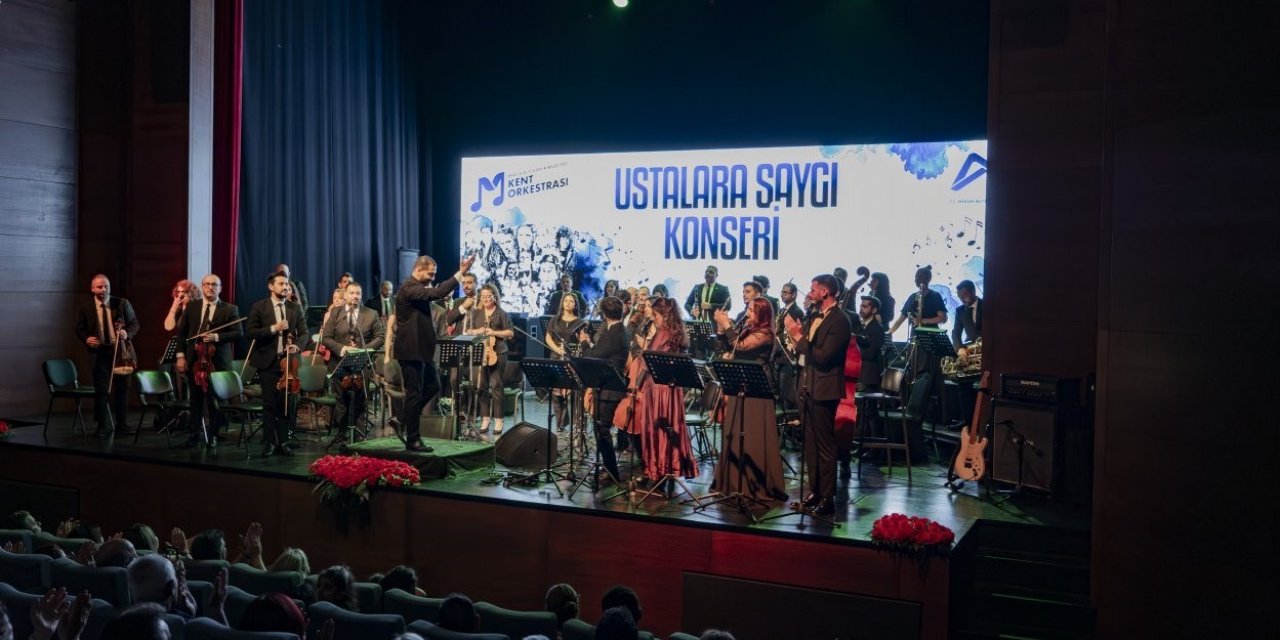Mersin Kent Orkestrası’ndan Nostalji Dolu Konser