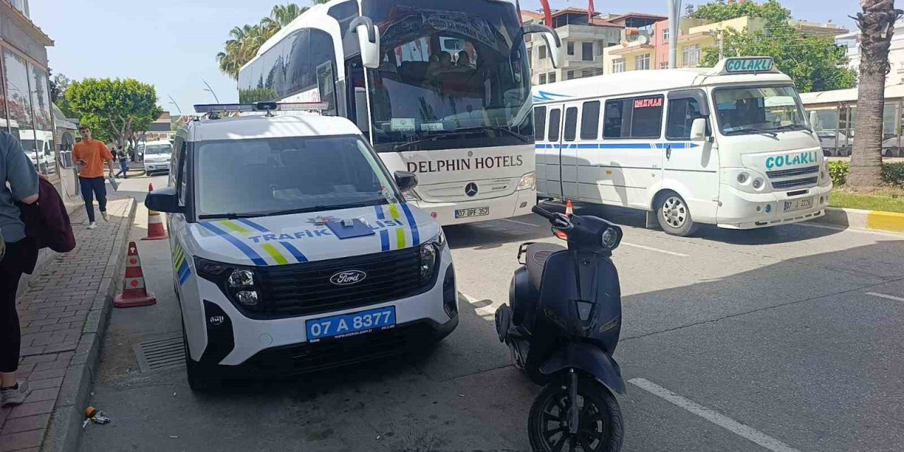 Polisin ’dur’ İhtarına Uymayıp Ters Yönden Kaçtı, 258 Bin 500 Tl Cezadan Kaçamadı