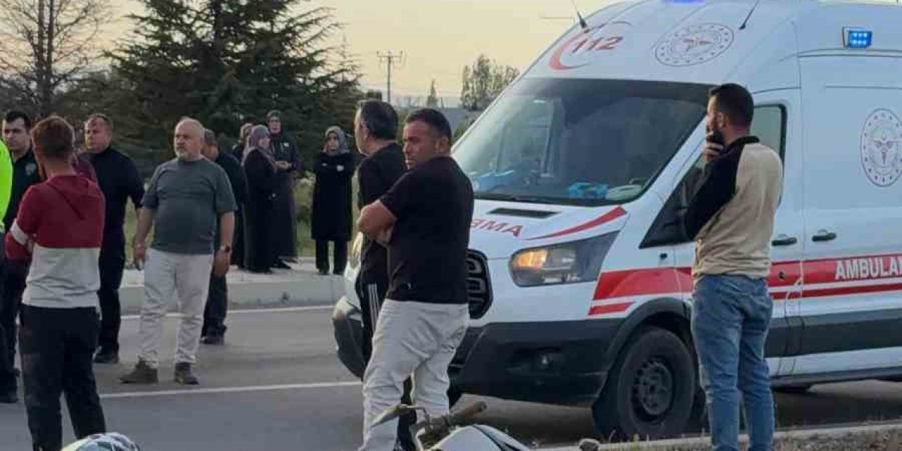 Motorsiklet Devrildi, Sürücü Ağır Yaralandı