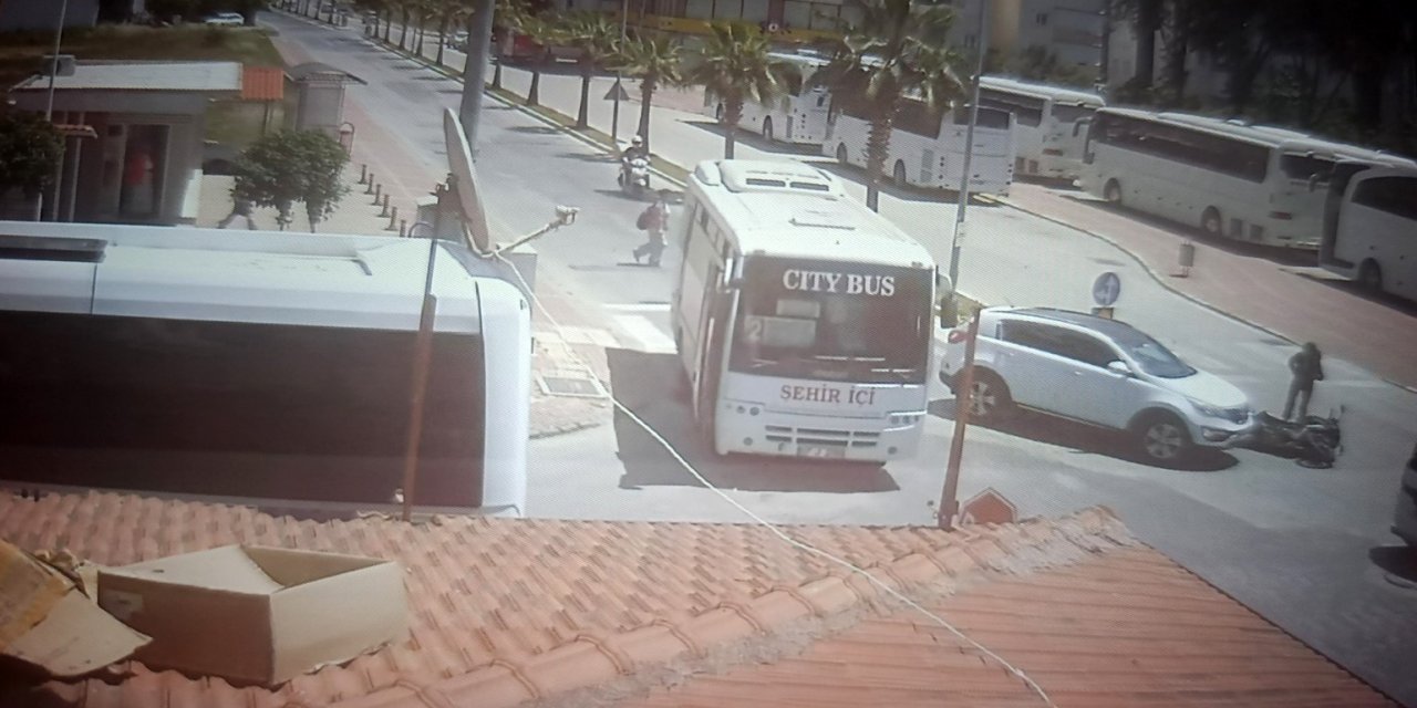 Antalya’da Göz Göre Göre Kaza Kameraya Yansıdı