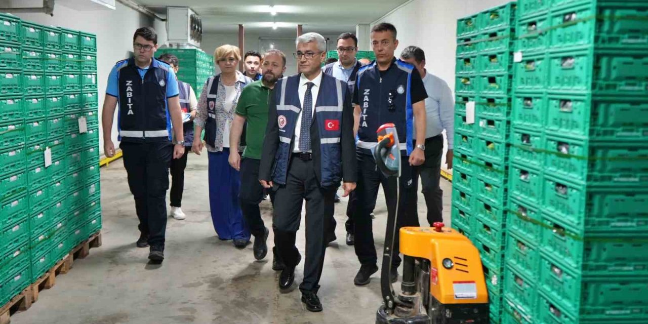Antalya Halinde Bayram Denetimi: Faturalar Ve Künyeler Tek Tek İncelendi
