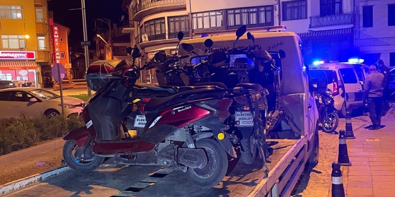 Akşehir’de Motosikletlere Sıkı Denetim
