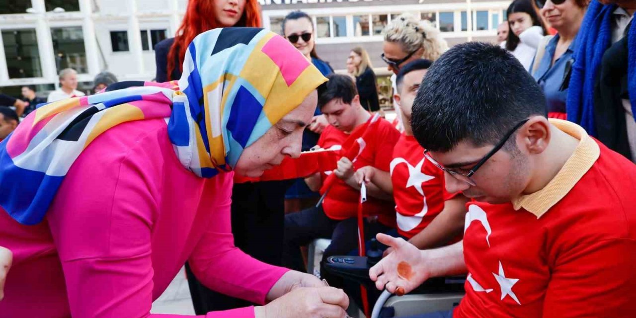 Özel Bireyler Bir Günlüğüne Asker Oldu