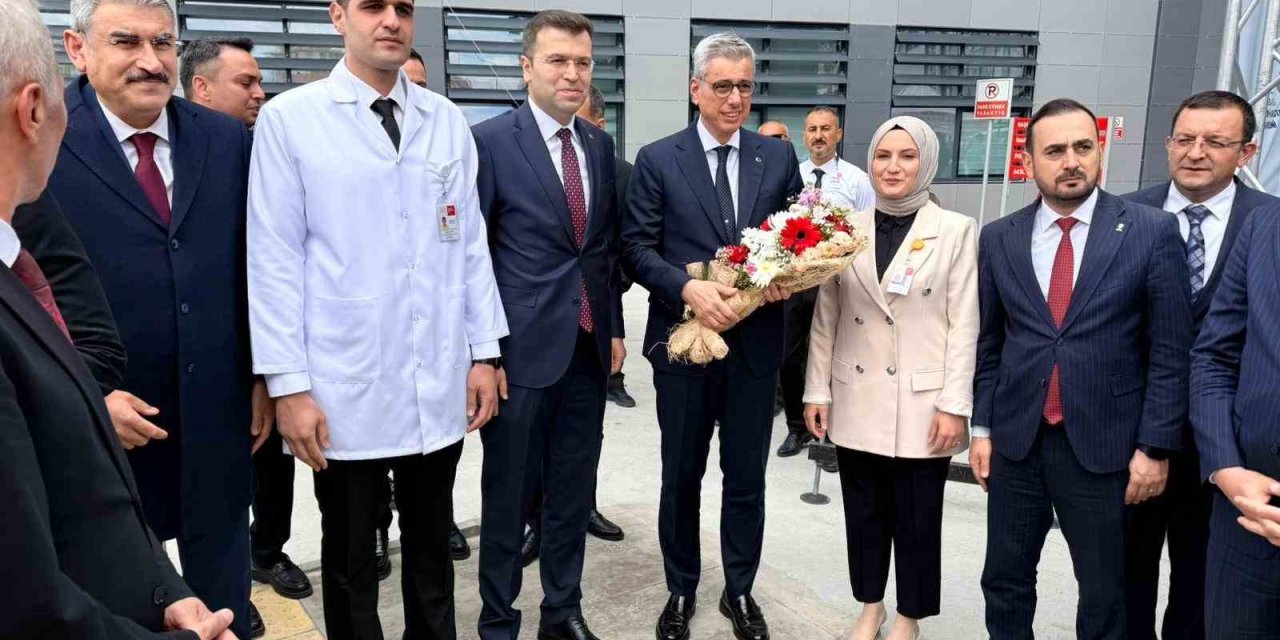 Sağlık Bakanı Memişoğlu: "türkiye, Cumhurbaşkanımızın Liderliğinde Sağlıkta Son 25 Yılda Büyük Gelişim Gösterdi"
